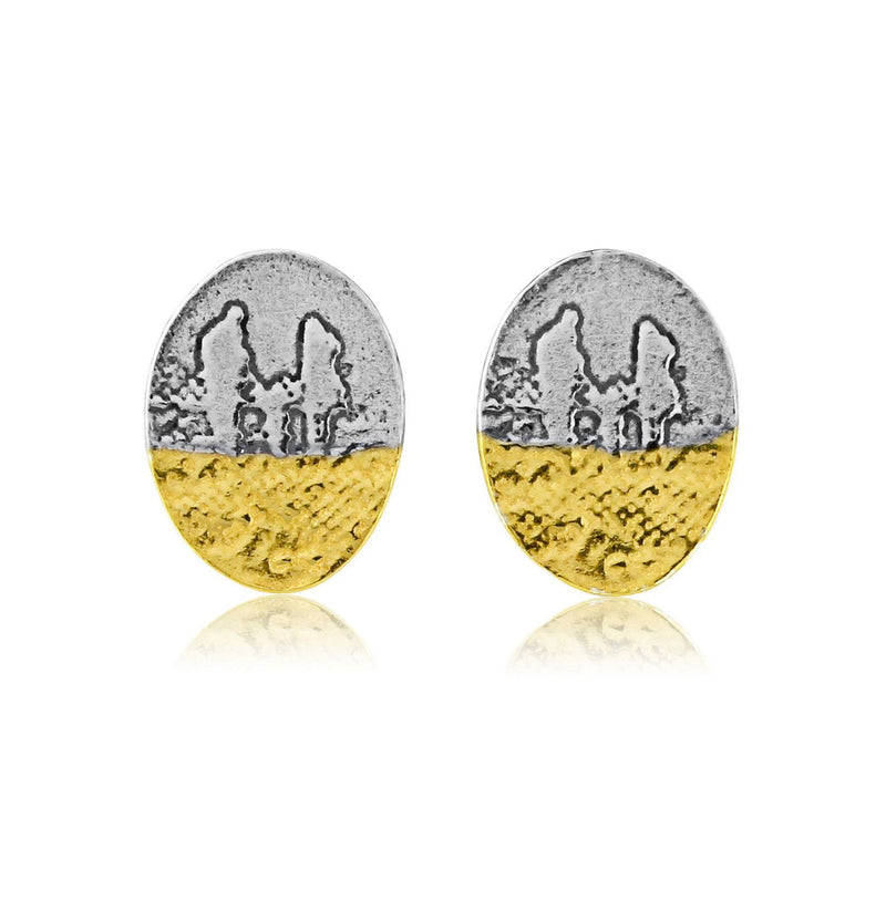 Footprints in the Sand Family Stud Earrings