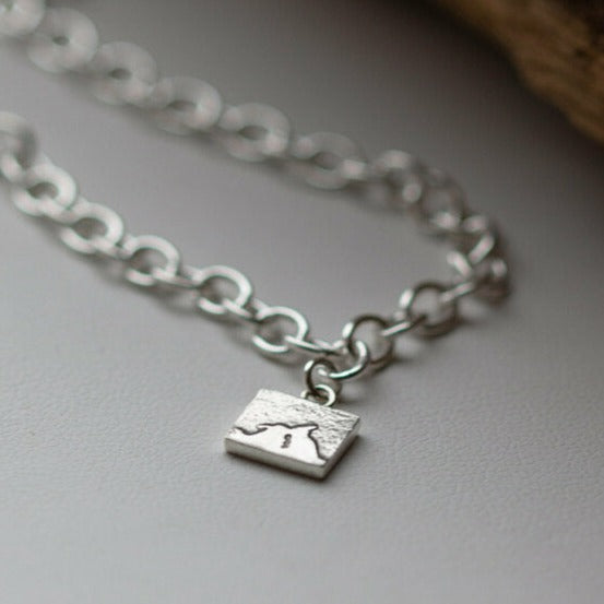 Kissing Bunny Rabbit Bracelet
