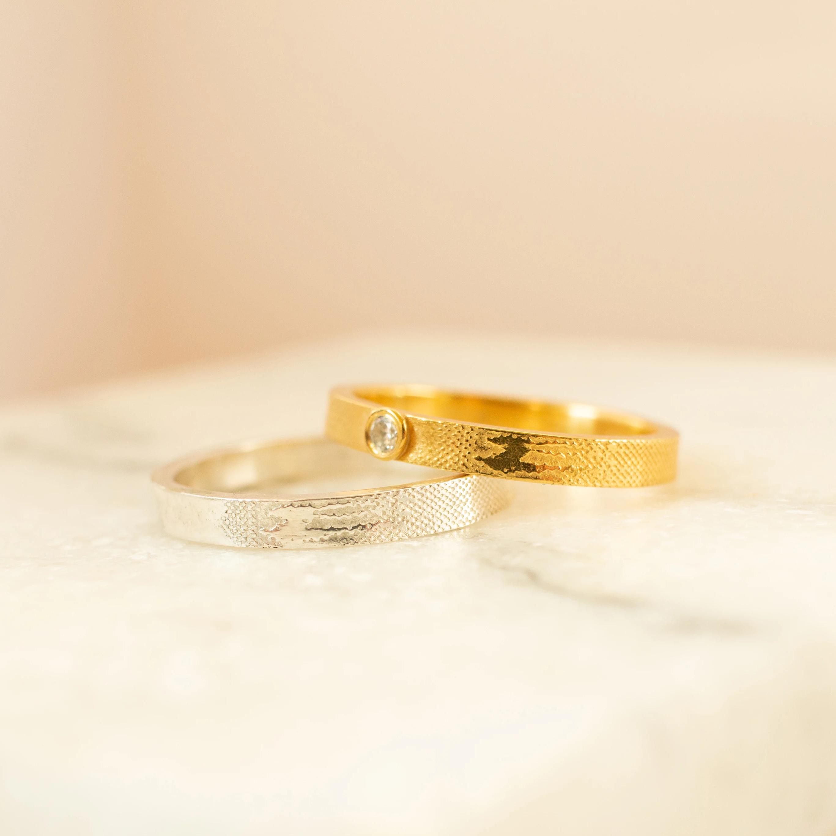 Sunset Chasers Diamond Wedding Ring in Yellow Gold