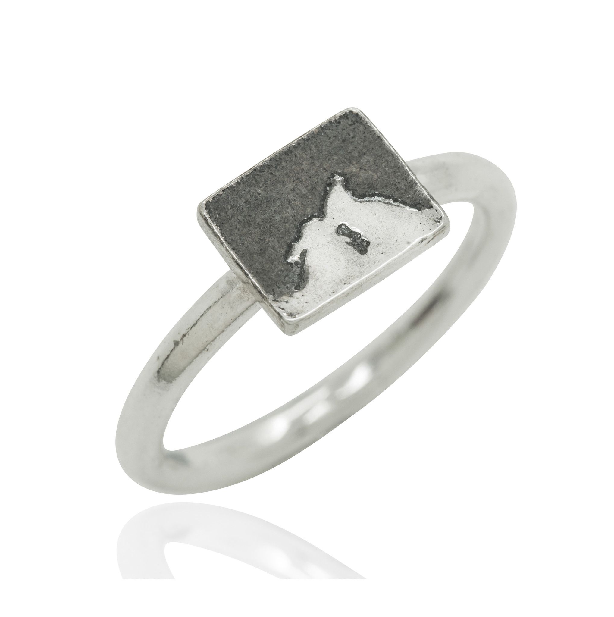 Kissing Bunny Rabbit Ring